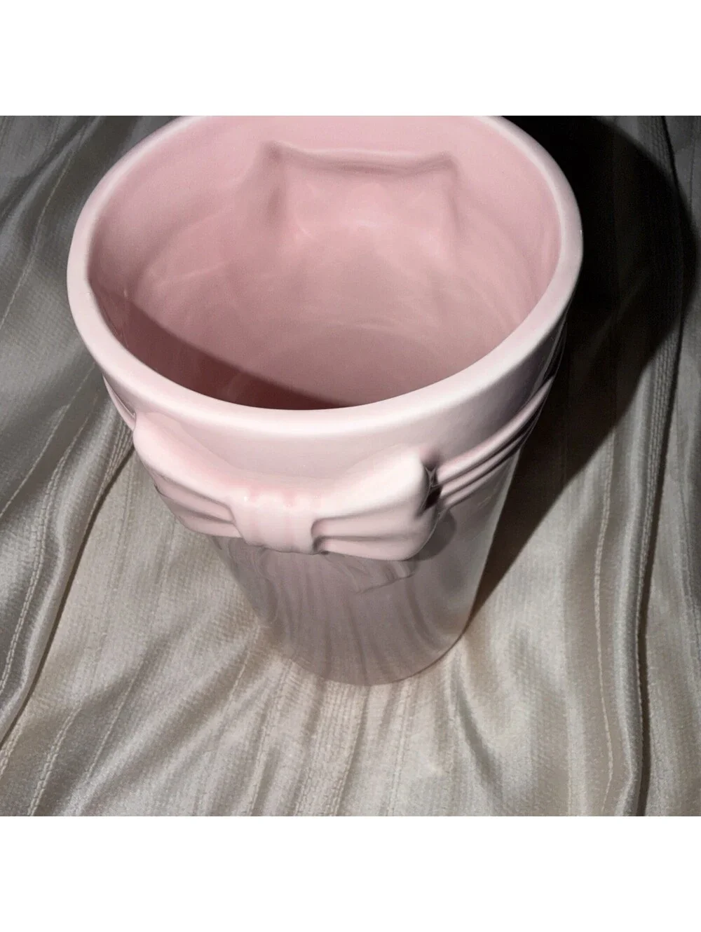 Paris Hilton Pink bow accent  Ceramic Flower Vase Y2K Glam